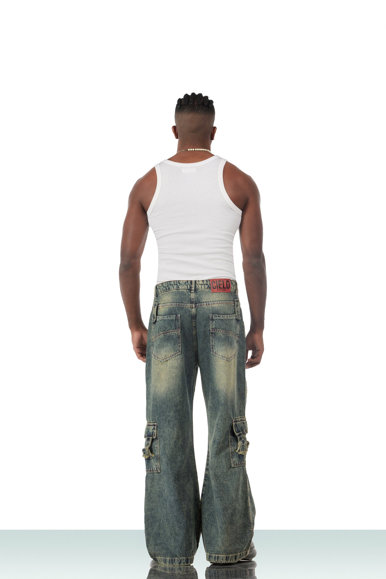Main Character - CIELO GREEN