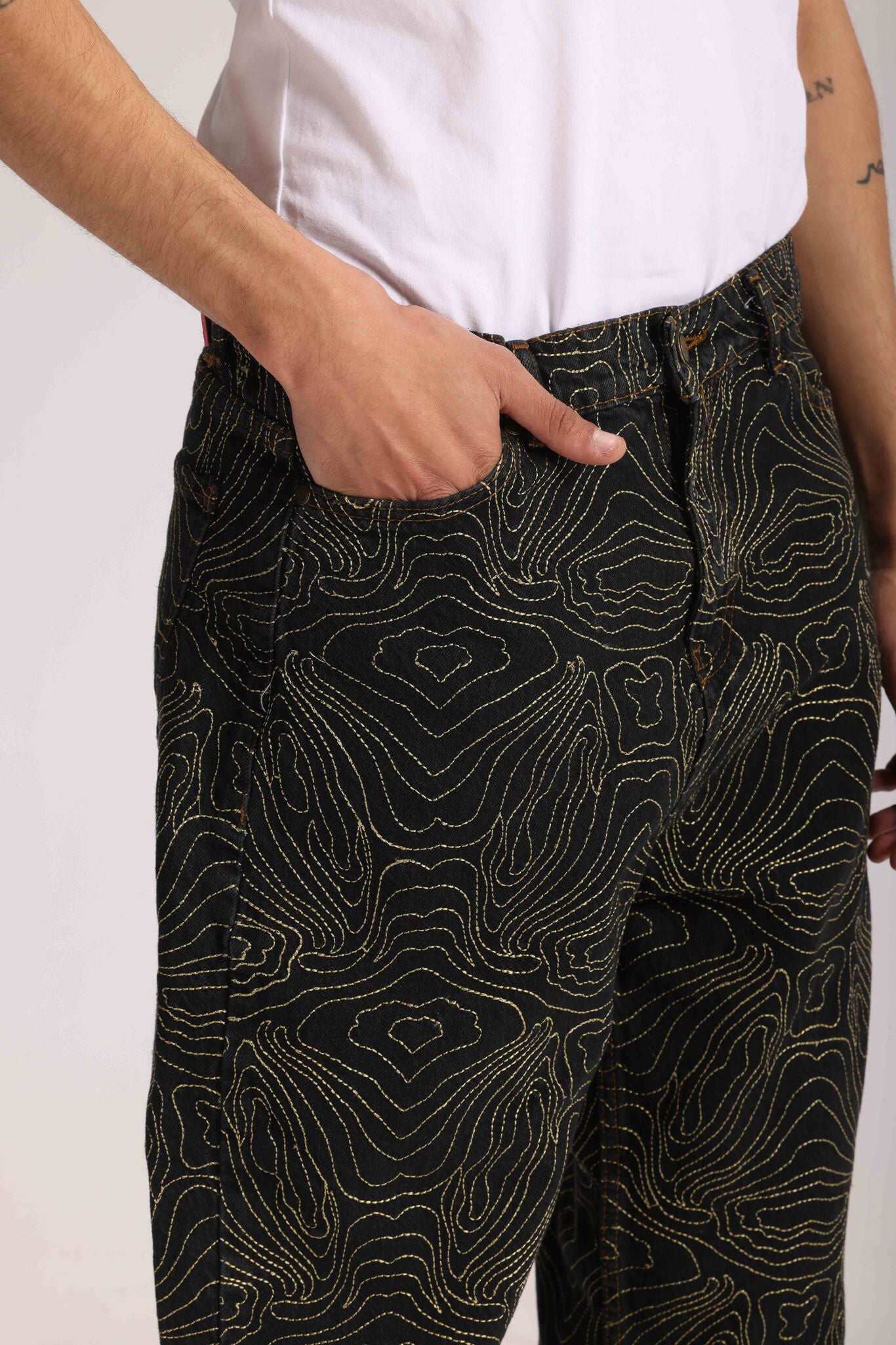 Embroidery Denim - Golden Ink