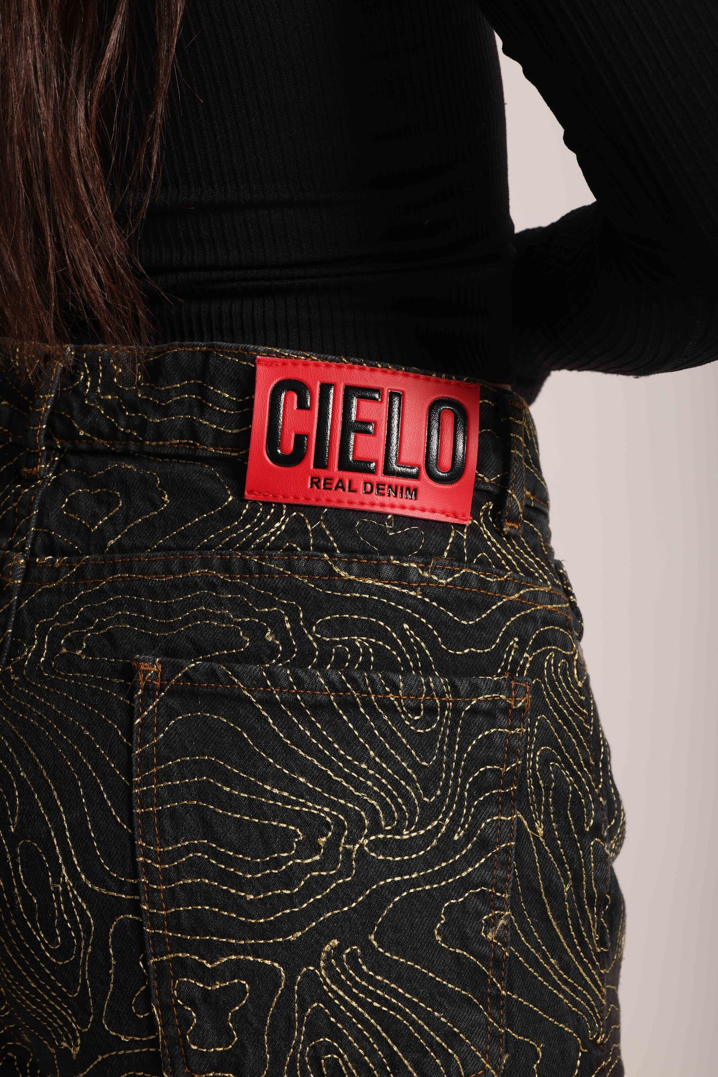 Embroidery Denim - Golden Ink