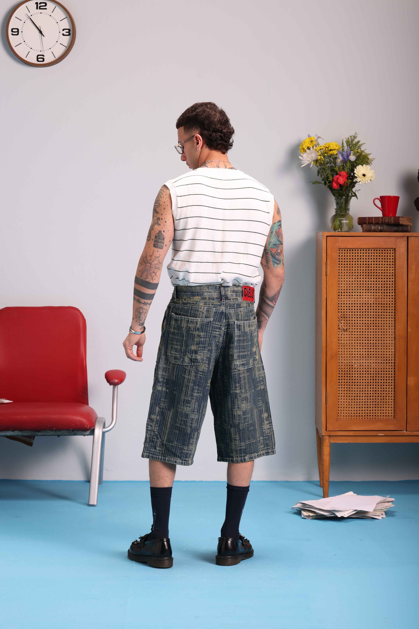 Distressed Jort - Dirt