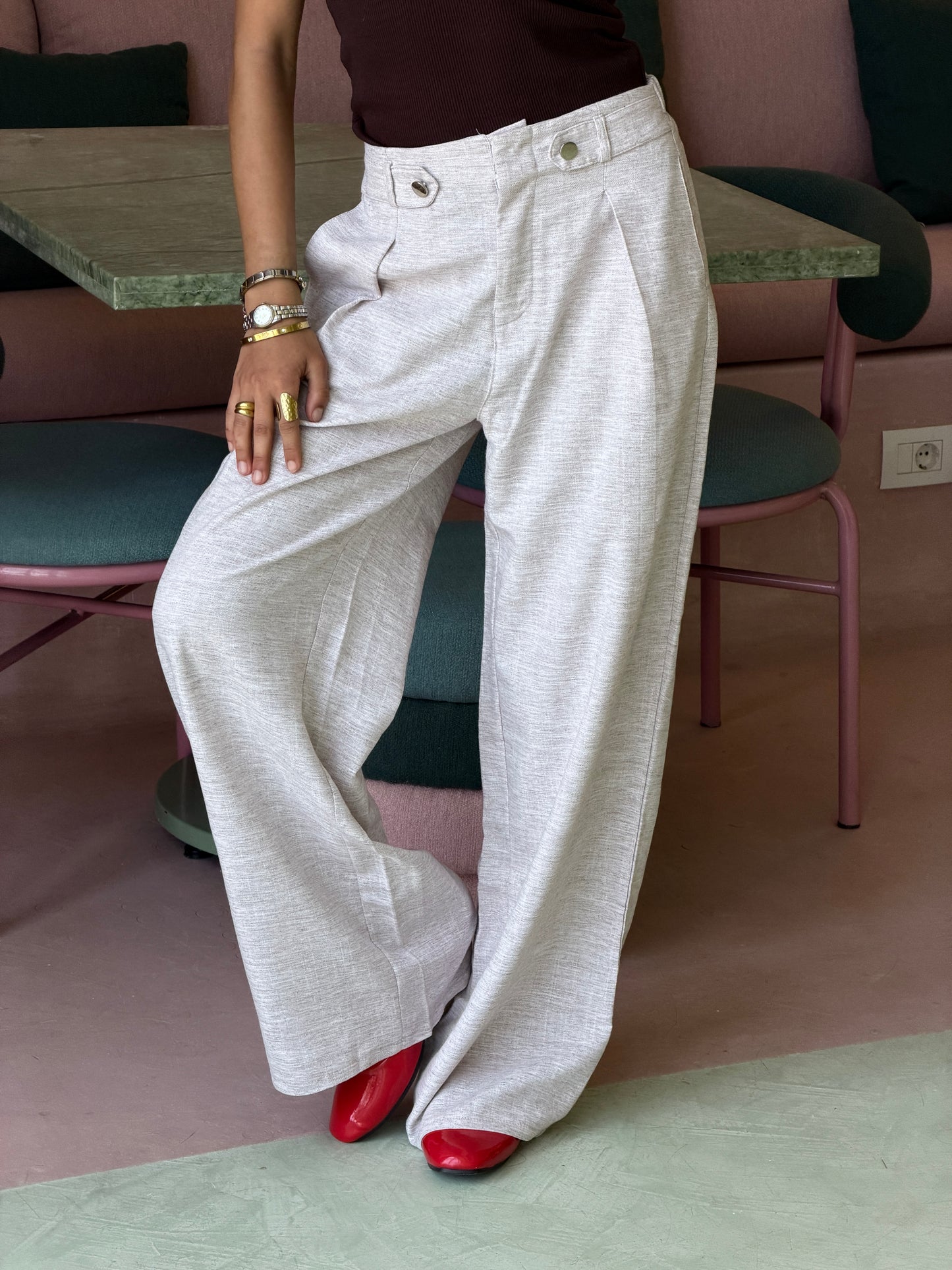 Light Weight Trouser - Beige