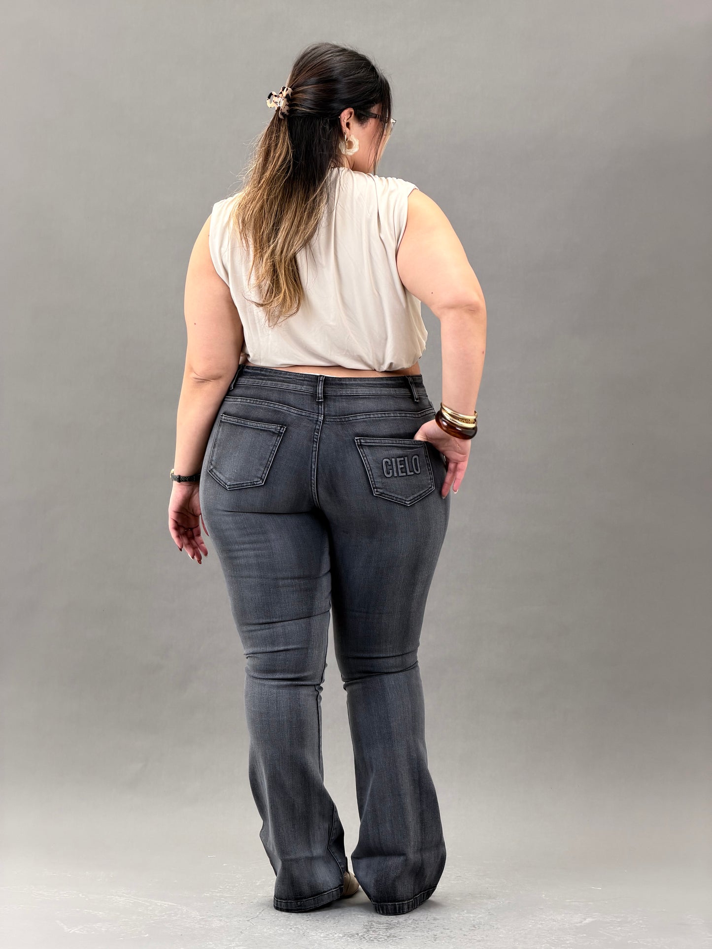 Flare Jeans- Ashout