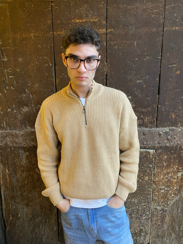 Half line & Pullover
