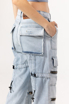 MULTI POCKET JEANS - LIGHT BLUE