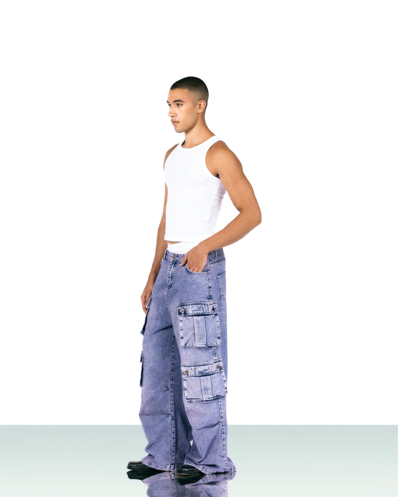 DRAPED CARGOS - GRAPE