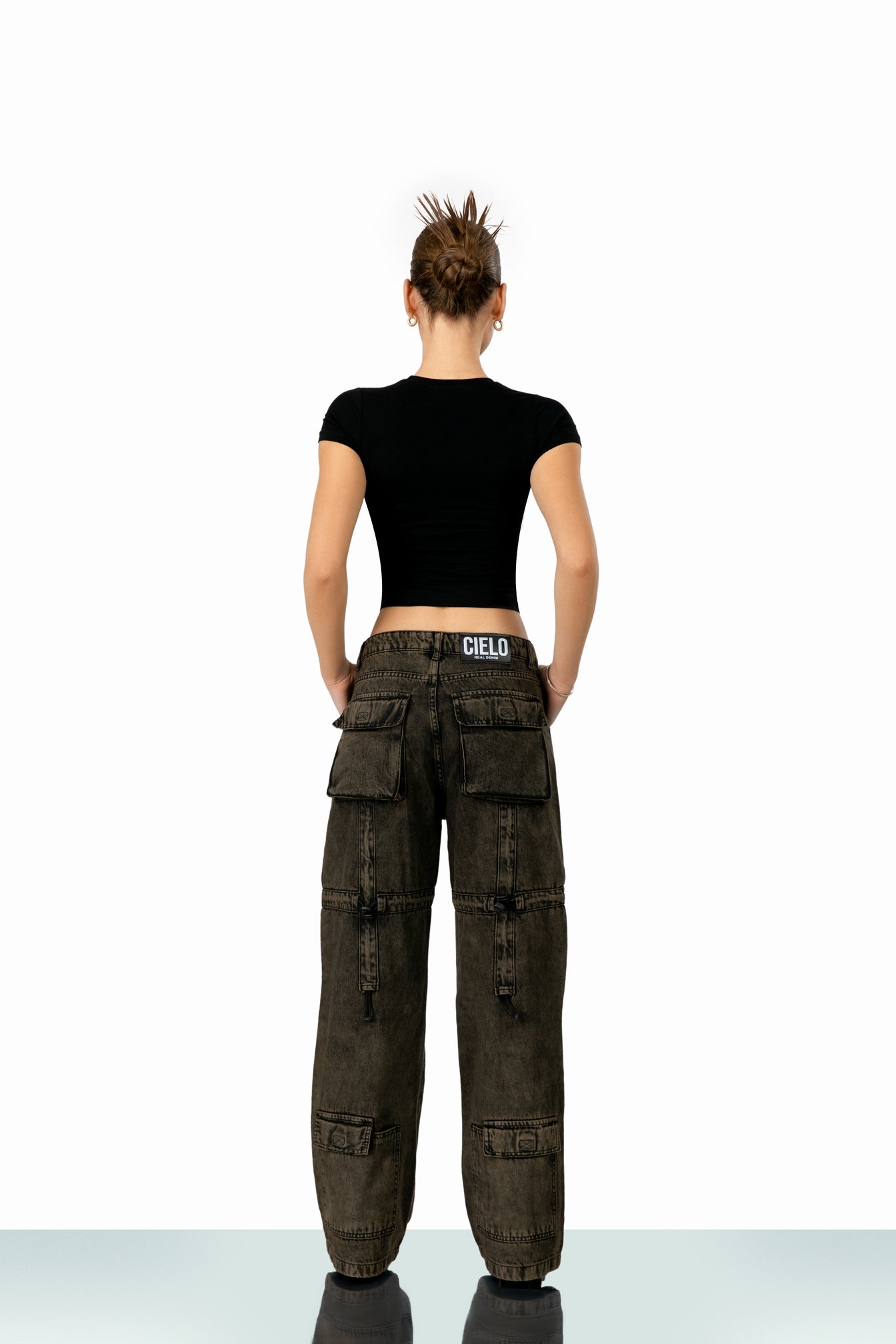 MULTI POCKET JEANS - BROWN SUGAR