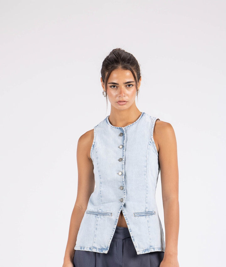 vests