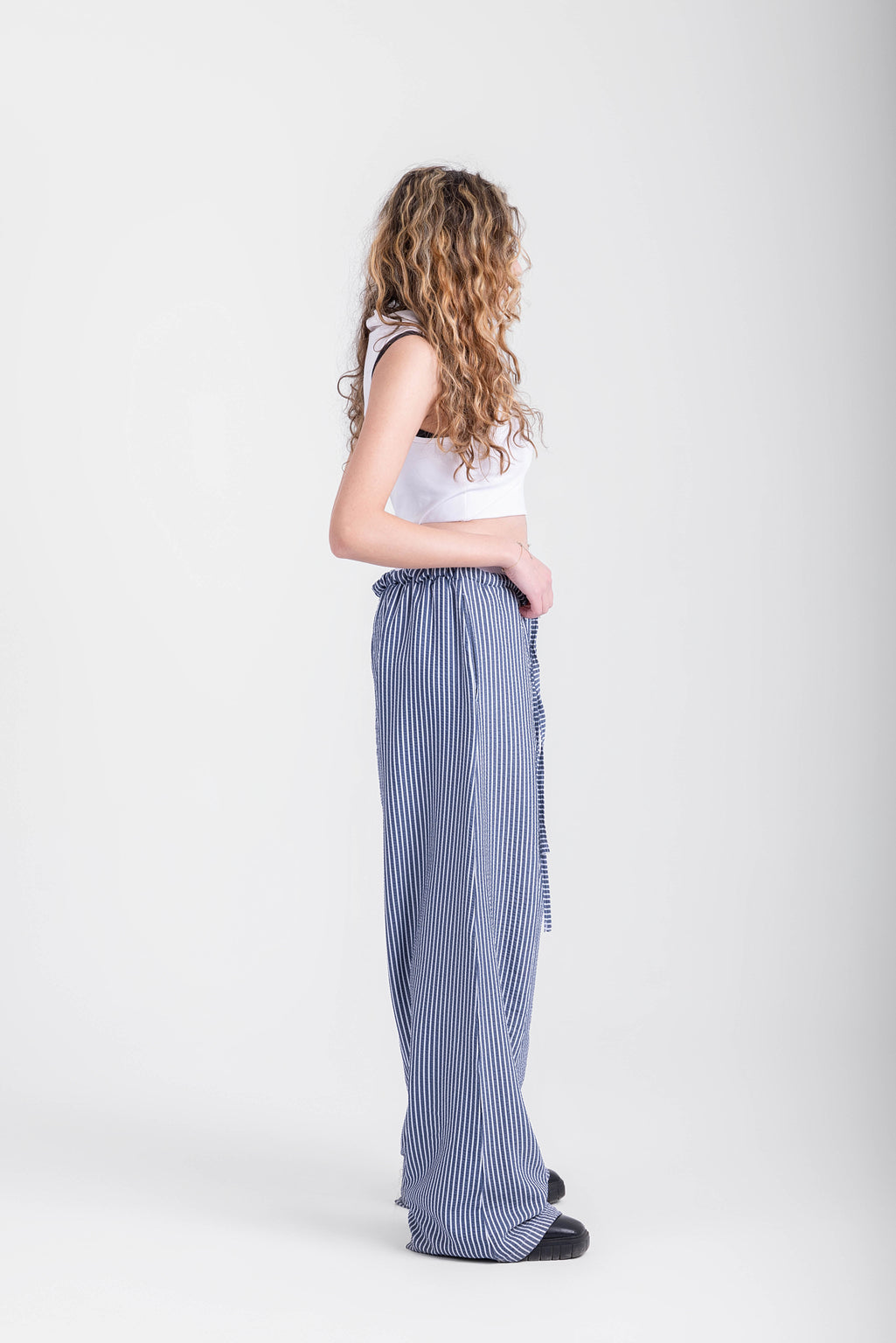 Double Waist Crinkled Pants- Navy Strips