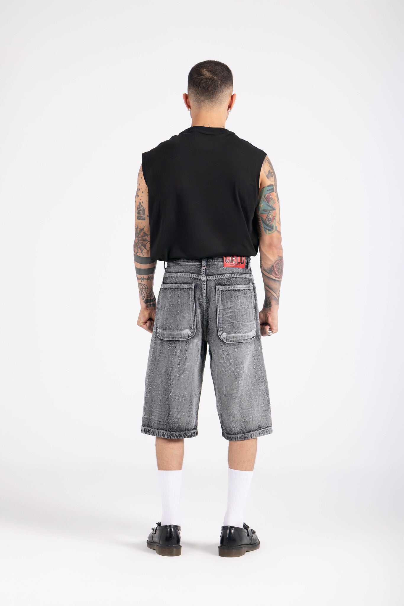 Distressed Jort - Iron