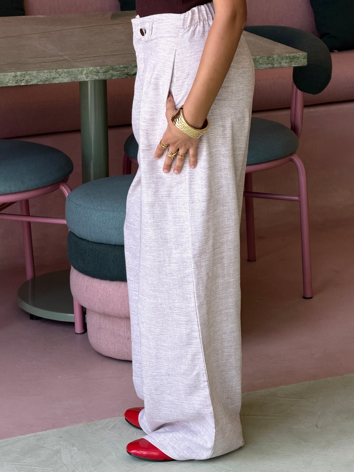 Light Weight Trouser - Beige