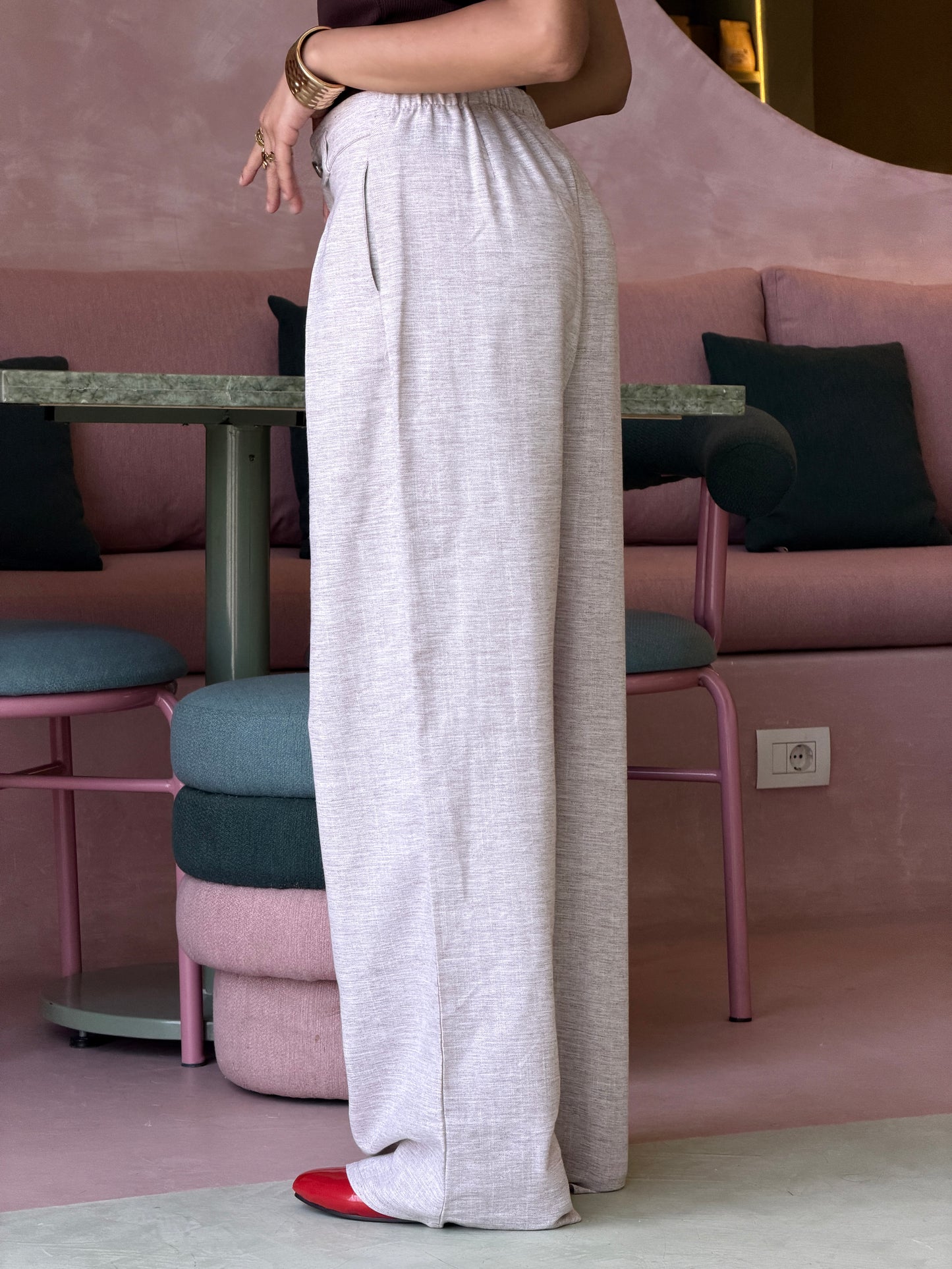 Light Weight Trouser - Beige