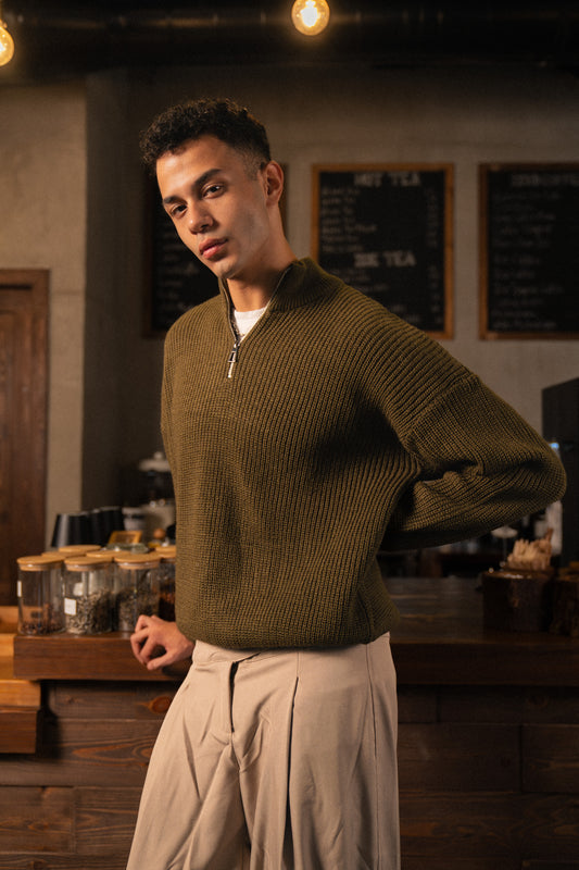 Halfline Zipper-  Olive