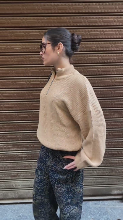 Halfline Zipper-  Cream